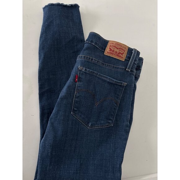 Polished Casual Levi’s Jeans 311 Shaping Skinny W29 L28 Dark Wash Raw Hem Ankle - Picture 2 of 15